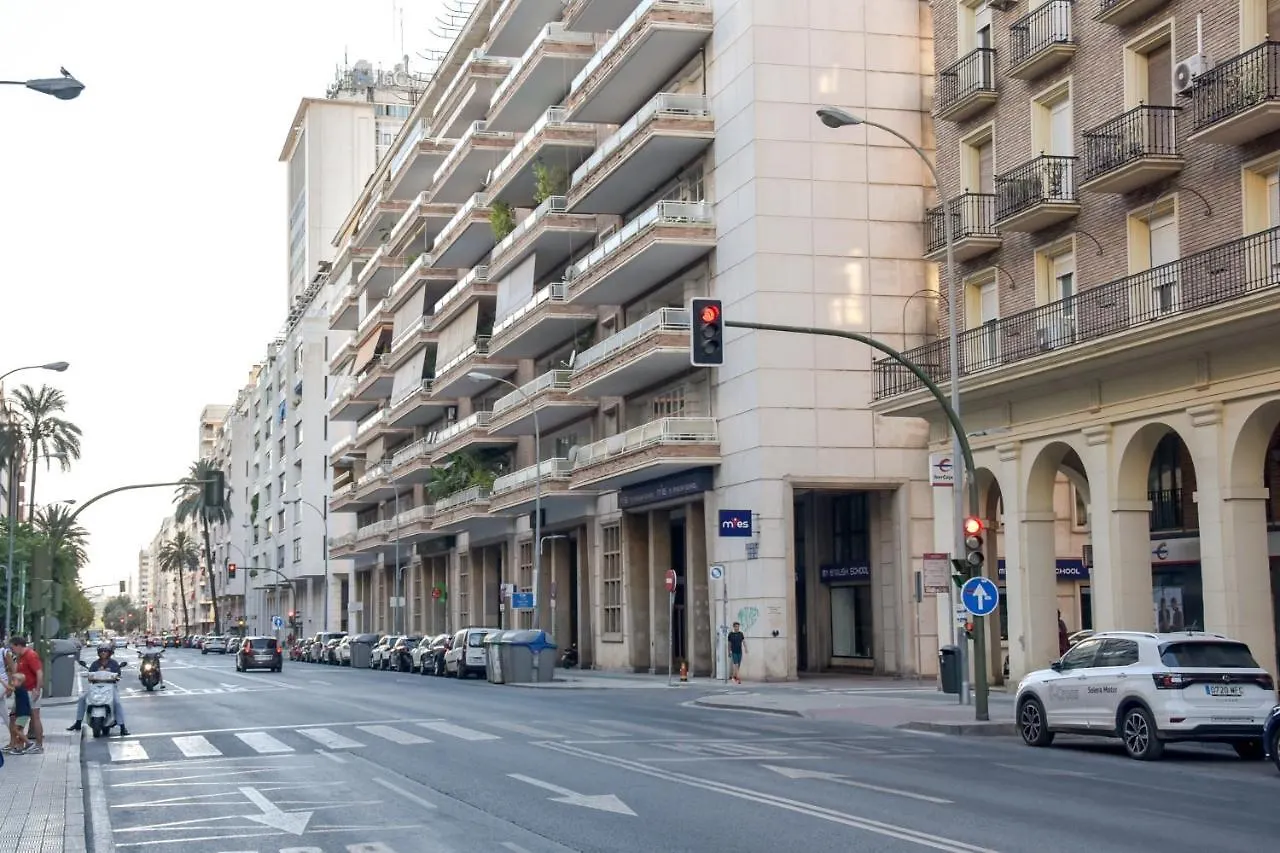 Apartment New! Spacious & River Seville Spain