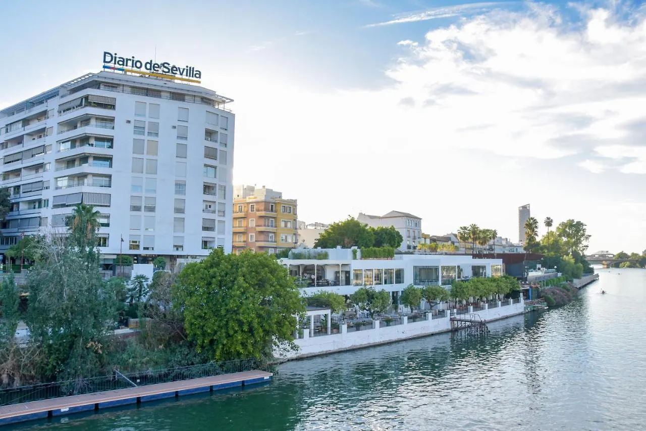 New! Spacious & River Seville Spain