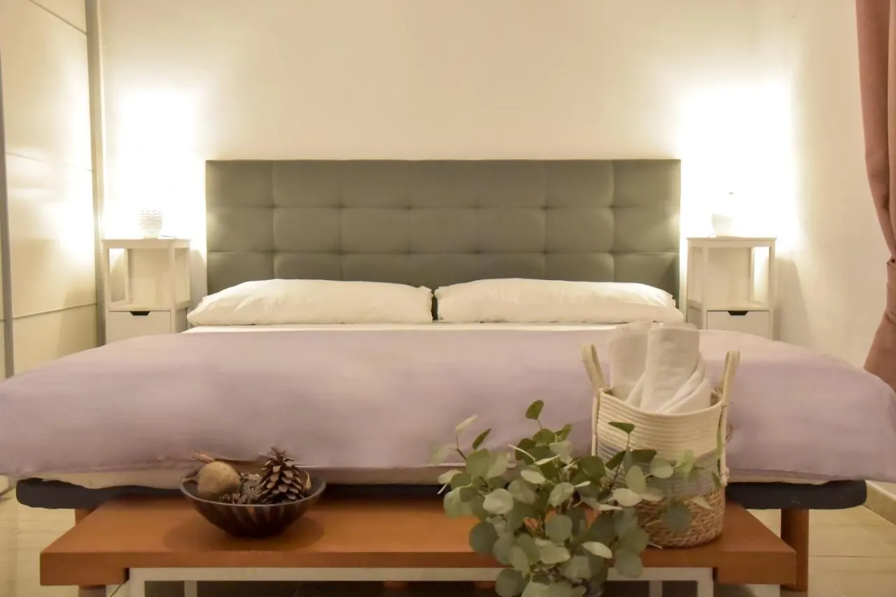 New! Spacious & River Seville